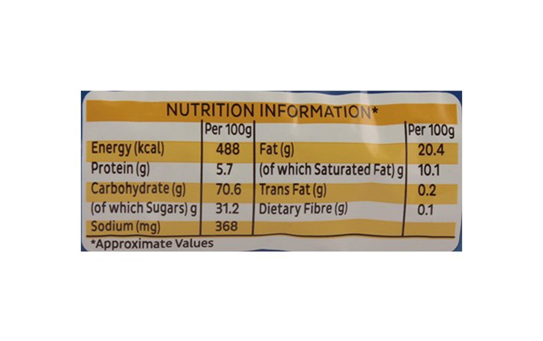 Cadbury Golden Oreo Vanilla Flavoured Sandwich Biscuits Family Pack   Pack  120 grams